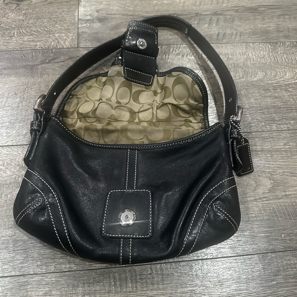 Vintage Coach Black Small Soho Leather Shoulder Bag - Picture 2 of 13